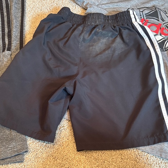 Adidas bundle - Picture 4 of 10